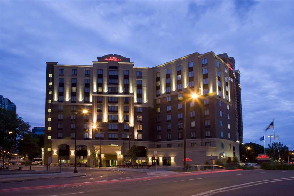 Hilton Garden Inn Minneapolis Downtown Extérieur photo