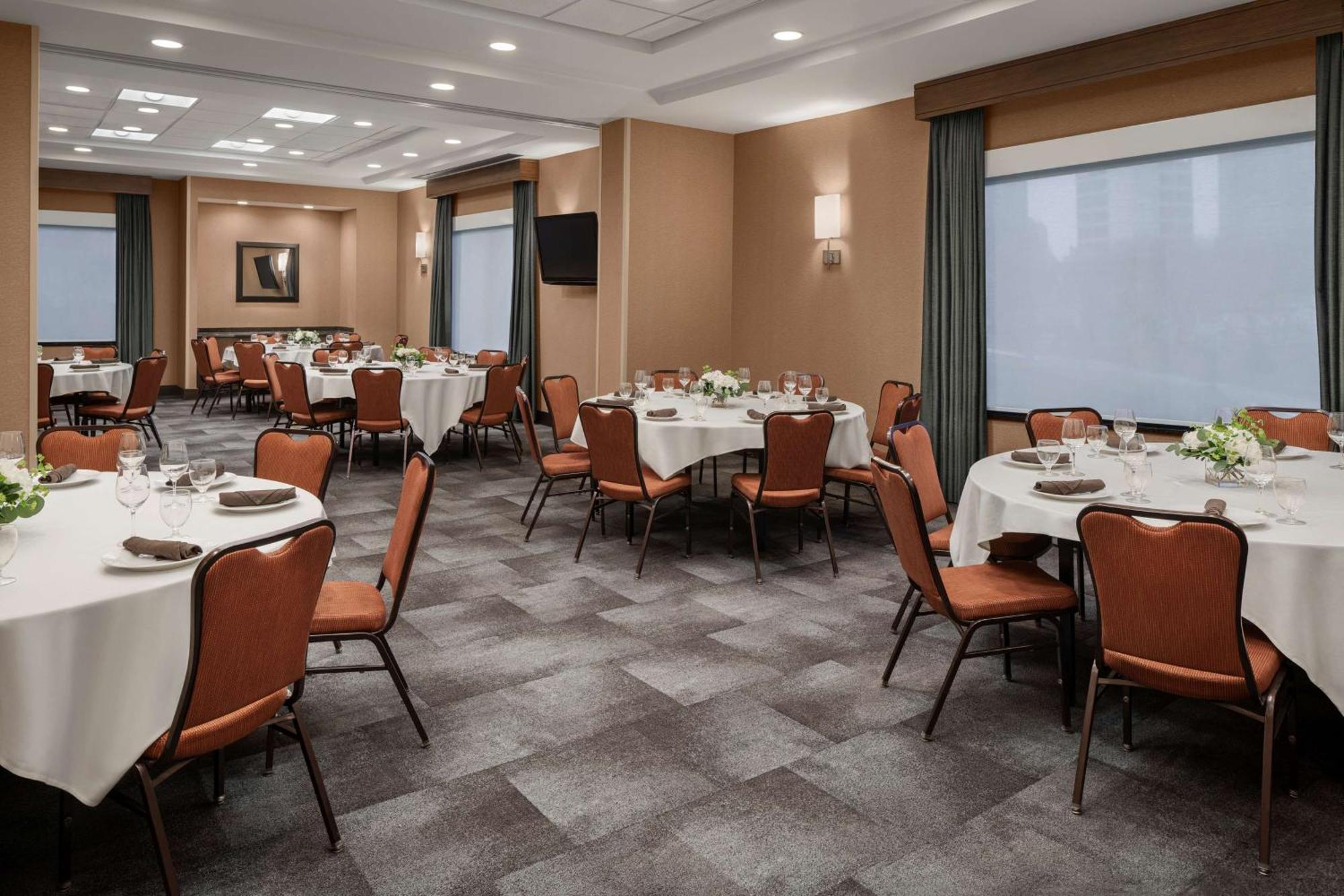 Hilton Garden Inn Minneapolis Downtown Extérieur photo