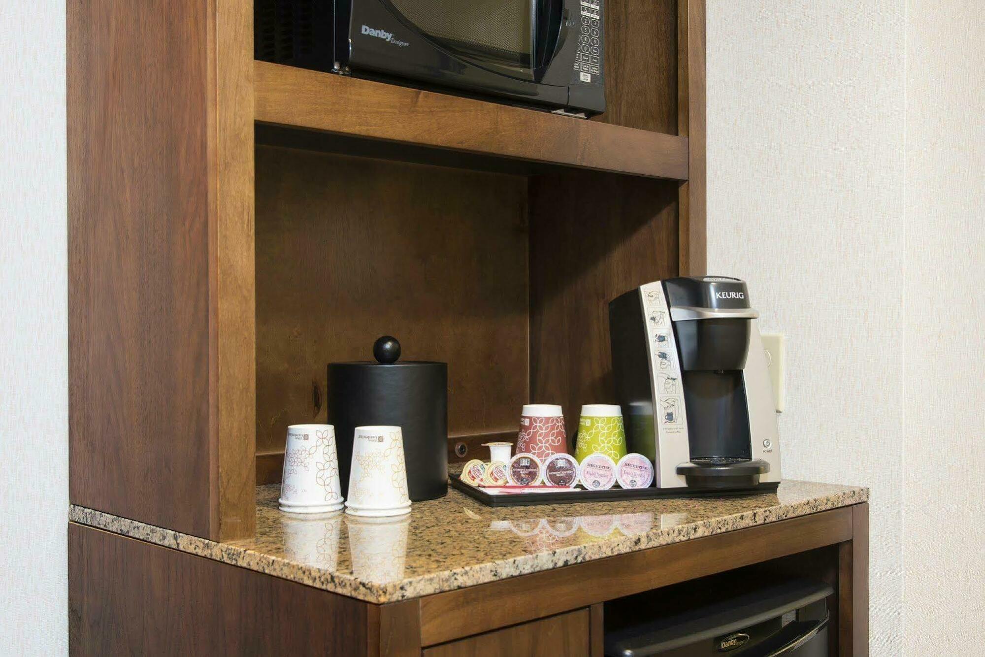 Hilton Garden Inn Minneapolis Downtown Extérieur photo